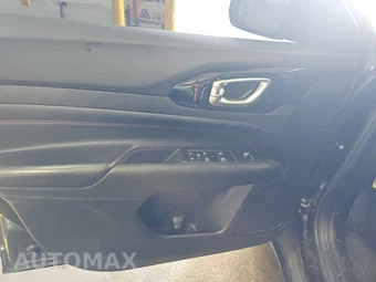 2022 Jeep Compass Trailhawk - miniatura 9