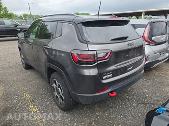 2022 Jeep Compass Trailhawk - miniatura 6