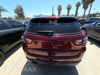 2022 Jeep Compass Trailhawk - miniatura 5