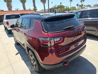 2022 Jeep Compass Trailhawk - miniatura 6