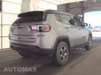 2022 Jeep Compass Trailhawk - miniatura 4