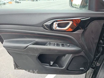2022 Jeep Compass Trailhawk - miniatura 9
