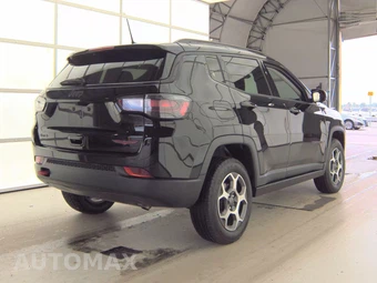 2022 Jeep Compass Trailhawk - miniatura 4