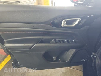 2022 Jeep Compass Trailhawk - miniatura 9