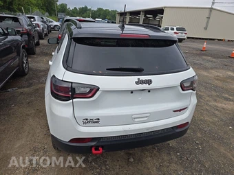 2022 Jeep Compass Trailhawk - miniatura 5