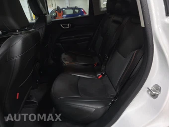 2022 Jeep Compass Trailhawk - miniatura 13