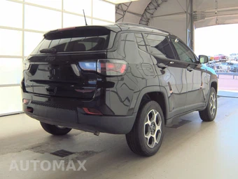 2022 Jeep Compass Trailhawk - miniatura 4