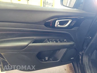 2022 Jeep Compass Trailhawk - miniatura 9