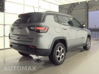 2022 Jeep Compass Trailhawk - miniatura 4