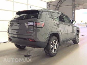 2022 Jeep Compass Trailhawk - miniatura 4