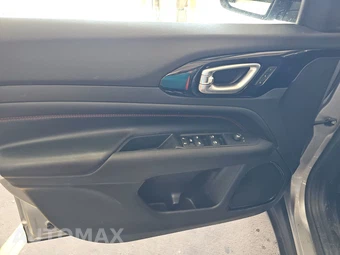 2022 Jeep Compass Trailhawk - miniatura 9