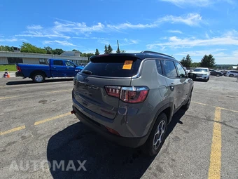 2022 Jeep Compass Trailhawk - miniatura 4