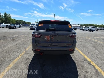 2022 Jeep Compass Trailhawk - miniatura 5