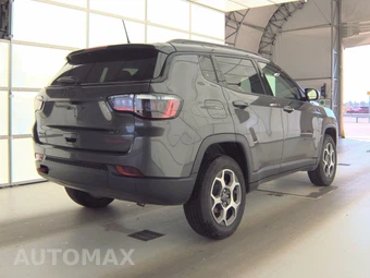 2022 Jeep Compass Trailhawk - miniatura 4