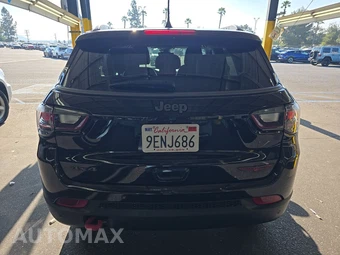 2022 Jeep Compass Trailhawk - miniatura 5