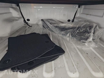 2022 Jeep Gladiator Altitude Crew Cab Medium Bed - miniatura 16
