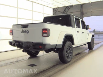 2022 Jeep Gladiator Altitude Crew Cab Medium Bed - miniatura 4