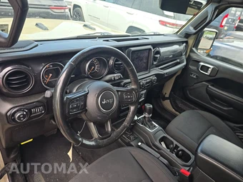 2022 Jeep Gladiator Altitude Crew Cab Medium Bed - miniatura 11