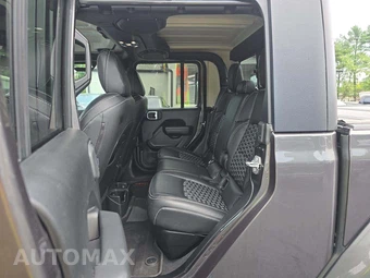 2022 Jeep Gladiator Altitude Crew Cab Medium Bed - miniatura 10