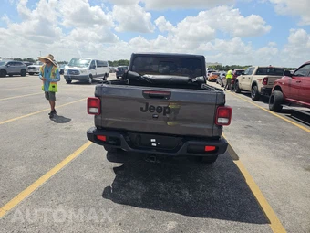 2022 Jeep Gladiator Altitude Crew Cab Medium Bed - miniatura 5