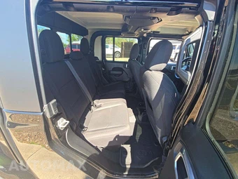 2022 Jeep Gladiator Altitude Crew Cab Medium Bed - miniatura 16