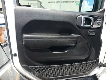 2022 Jeep Gladiator Altitude Crew Cab Medium Bed - miniatura 9