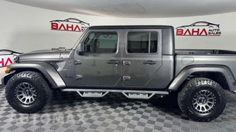 2022 Jeep Gladiator Altitude Crew Cab Medium Bed - miniatura 3