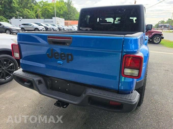 2022 Jeep Gladiator Altitude Crew Cab Medium Bed - miniatura 3