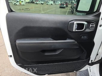 2022 Jeep Gladiator High Altitude Edition Crew Cab Medium Bed - miniatura 9