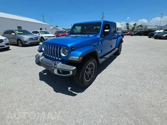 2022 Jeep Gladiator Overland Crew Cab Medium Bed