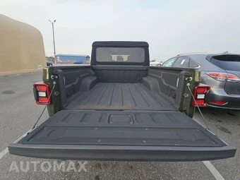 2022 Jeep Gladiator Overland Crew Cab Medium Bed - miniatura 16