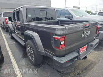 2022 Jeep Gladiator Overland Crew Cab Medium Bed - miniatura 2