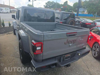 2022 Jeep Gladiator Overland Crew Cab Medium Bed - miniatura 2