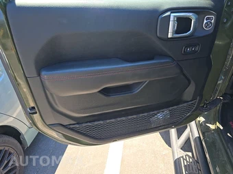 2022 Jeep Gladiator Rubicon Crew Cab Medium Bed - miniatura 9