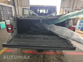 2022 Jeep Gladiator Rubicon Crew Cab Medium Bed - miniatura 16