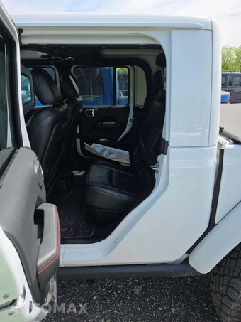 2022 Jeep Gladiator Rubicon Crew Cab Medium Bed - miniatura 13