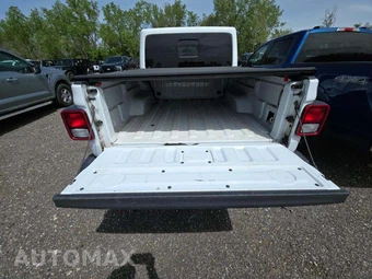 2022 Jeep Gladiator Rubicon Crew Cab Medium Bed - miniatura 14