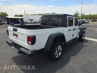 2022 Jeep Gladiator Rubicon Crew Cab Medium Bed - miniatura 4