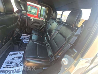 2022 Jeep Gladiator Rubicon Crew Cab Medium Bed - miniatura 13