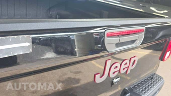 2022 Jeep Gladiator Rubicon Crew Cab Medium Bed - miniatura 29