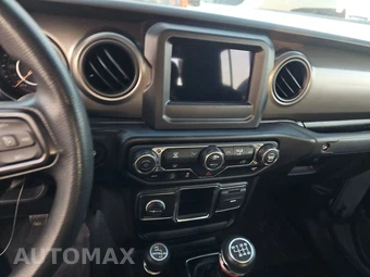 2022 Jeep Gladiator Sport Crew Cab Medium Bed - miniatura 11