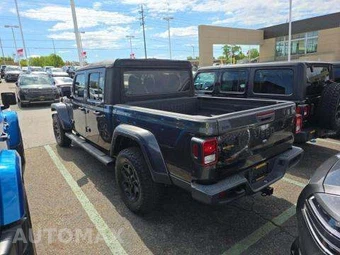 2022 Jeep Gladiator Willys Crew Cab Medium Bed - miniatura 2