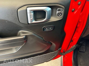2022 Jeep Gladiator Willys Crew Cab Medium Bed - miniatura 11