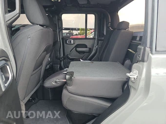 2022 Jeep Gladiator Willys Crew Cab Medium Bed - miniatura 13