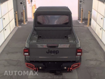 2022 Jeep Gladiator Willys Crew Cab Medium Bed - miniatura 5