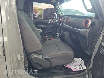 2022 Jeep Gladiator Willys Crew Cab Medium Bed - miniatura 8