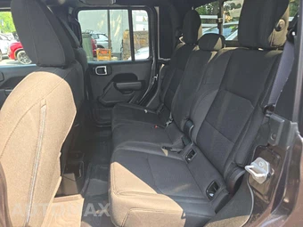 2022 Jeep Gladiator Willys Crew Cab Medium Bed - miniatura 13