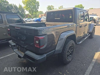 2022 Jeep Gladiator Willys Crew Cab Medium Bed - miniatura 3