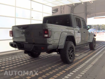 2022 Jeep Gladiator Willys Crew Cab Medium Bed - miniatura 4