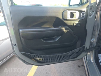 2022 Jeep Gladiator Willys Crew Cab Medium Bed - miniatura 9